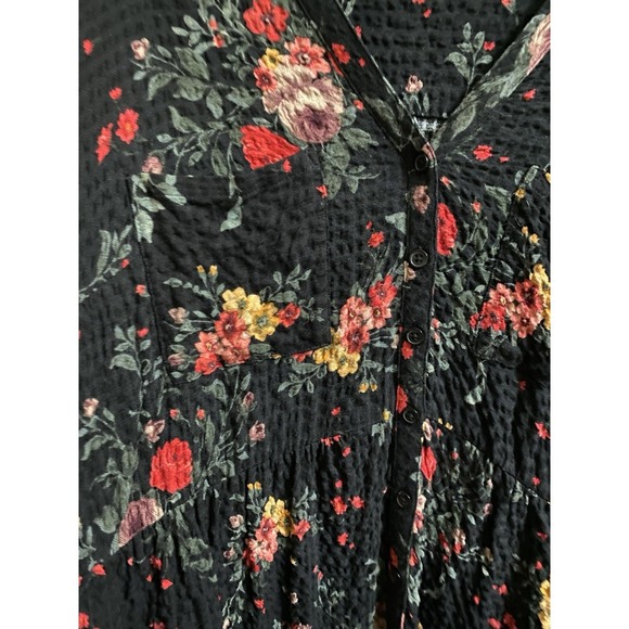 Torrid Emma Crinkle Gauze Long Sleeve Tunic Top Size 3 Black Floral Flowy Peplum - Picture 3 of 16